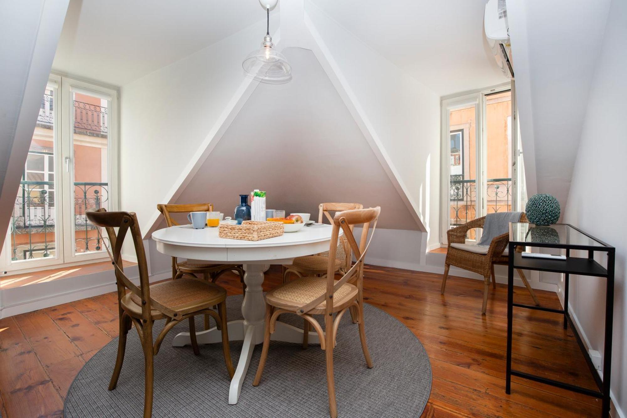 Live Like A Local @ Casa Da Esquina - Wifi & A/C Apartment Lisbon Exterior photo